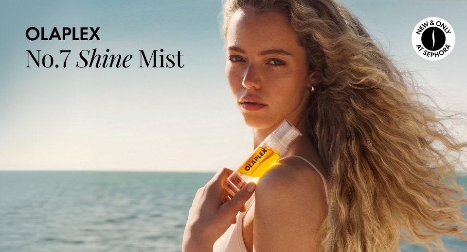 Shake. Spritz. Shine. 2-in-1 instant style refresh.