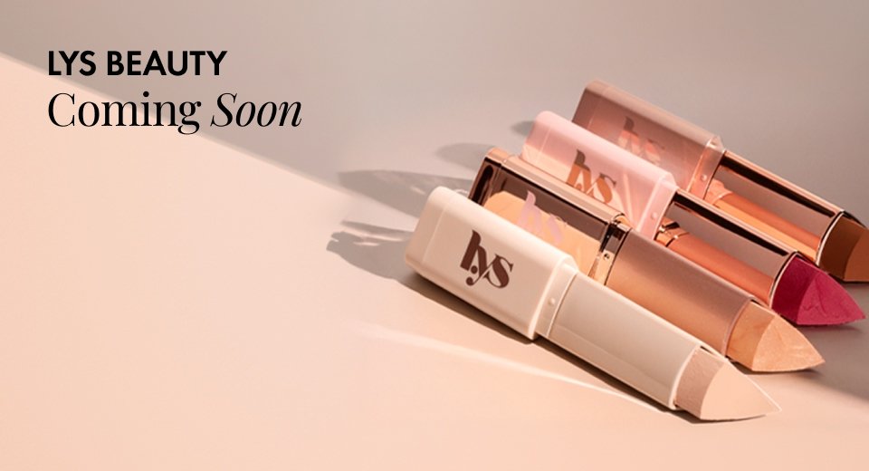 Redefining clean beauty. Full glam. High performance. Made for real skin.