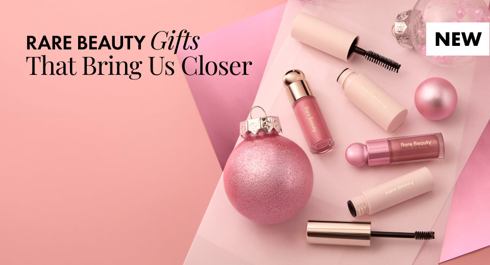 Thoughtful holiday gift sets for everyone on your list