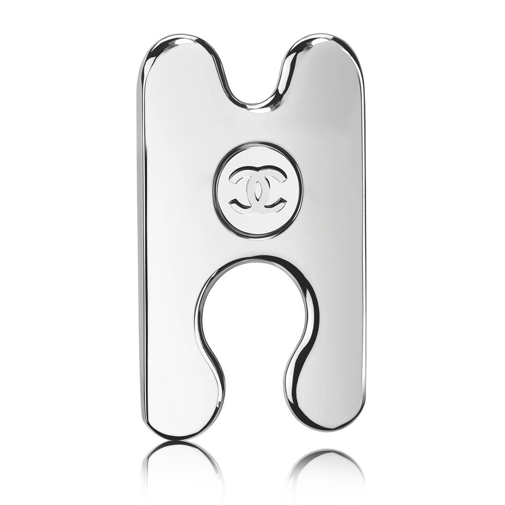 CHANEL Le Lift Firming AntiWrinkle Massage Tool Feelunique