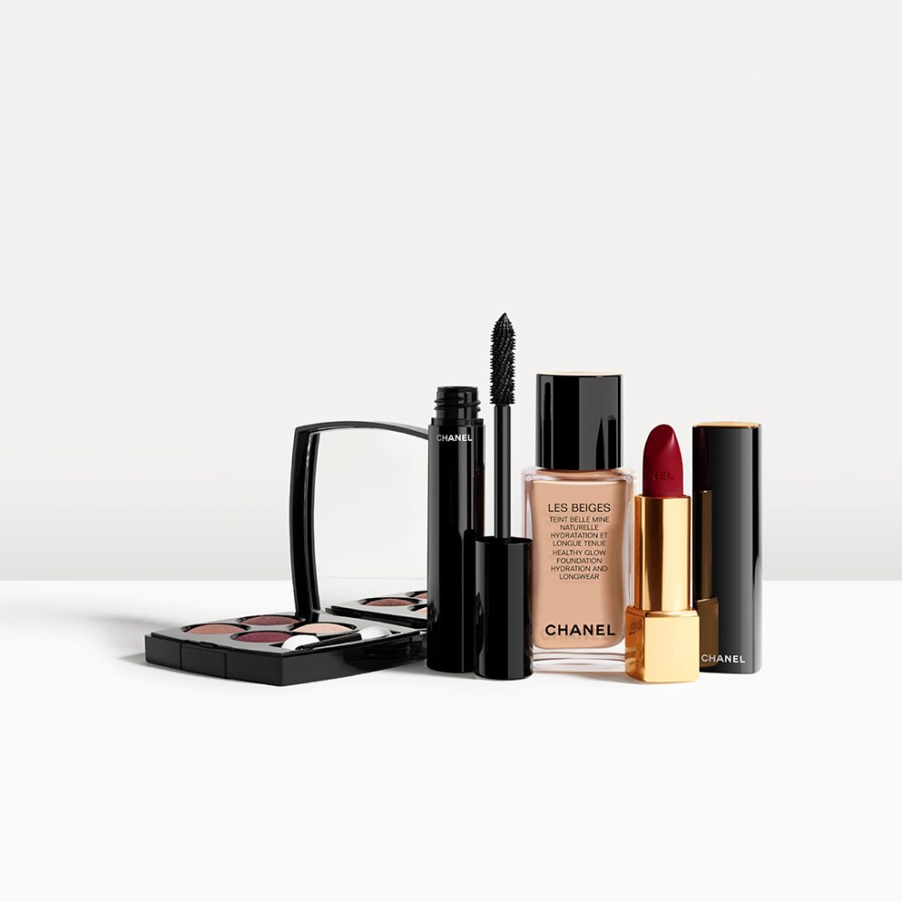 MAKEUP