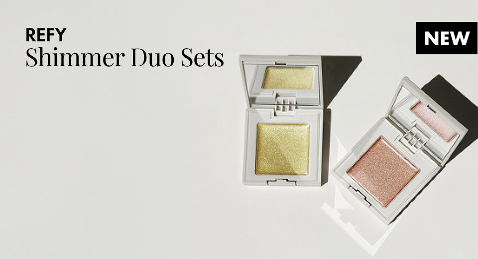 Shimmer, simplified. Limited edition duo featuring a lip gloss and highlighter.