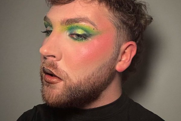 'Bringing Back Colour' Makeup Look by Tom Hoey, Sephora UK Beauty Advisor