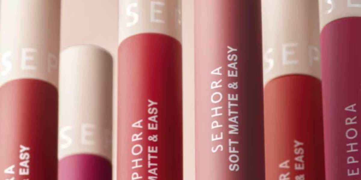 Discover our Soft Matte Makeup guide
