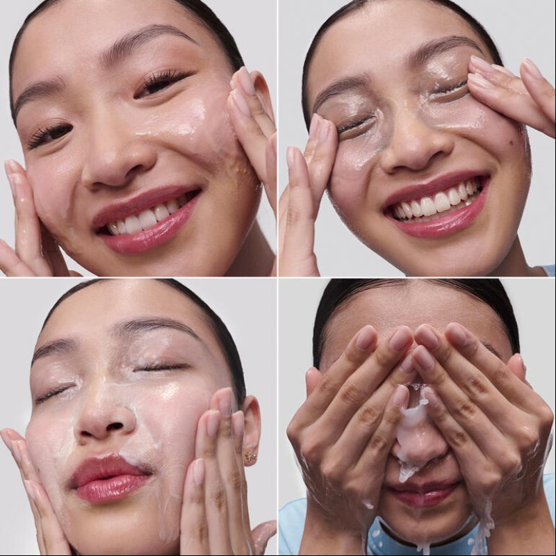 How to Remove Your Makeup image