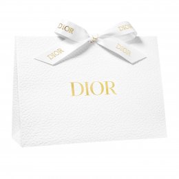 FREE Christmas Art of Gifting Bag when you buy a selected Dior Woman's Fragrance products.*