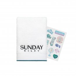 FREE Cotton Face Cloth when you buy SUNDAY RILEY Aquamarine Melt Cleansing Gel-Balm.*