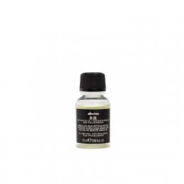 FREE OI Oil Deluxe Size 20ml, when you spend £45 on Davines.*