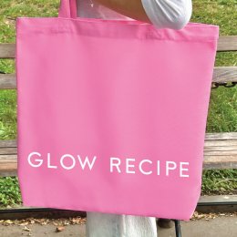 FREE Pink Tote Bags, when you spend £45 on Glow Recipe.*