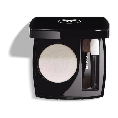 CHANEL OMBRE ESSENTIELLE - Multi-use Longwearing Eyeshadow